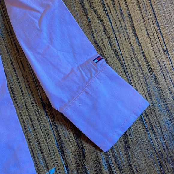 Tommy Hilfiger light pink long sleeve pleated button down blouse collar cuffs - Picture 3 of 7